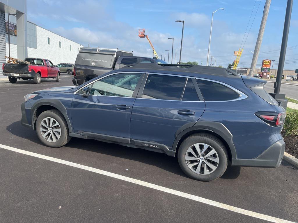 used 2025 Subaru Outback car, priced at $30,005