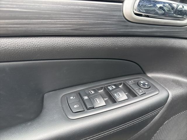 used 2019 Jeep Grand Cherokee car, priced at $19,000