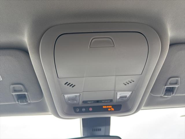 used 2020 Chevrolet Equinox car, priced at $15,400