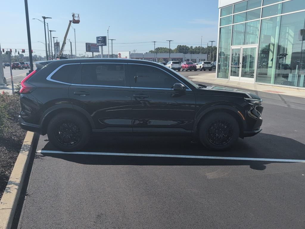 used 2024 Honda CR-V car, priced at $32,000