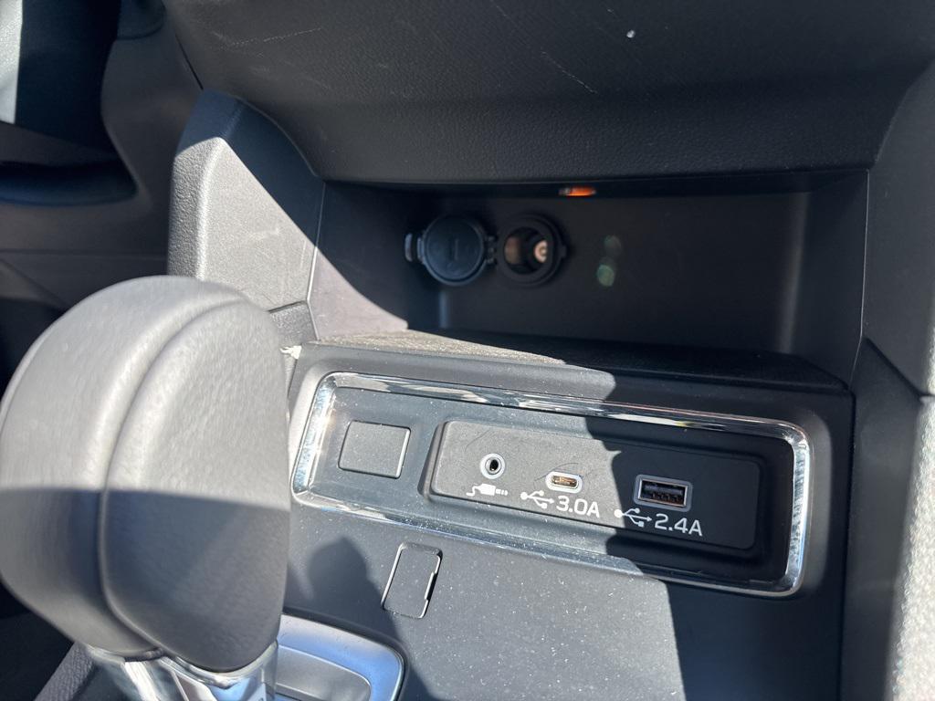 used 2025 Subaru Ascent car, priced at $37,300