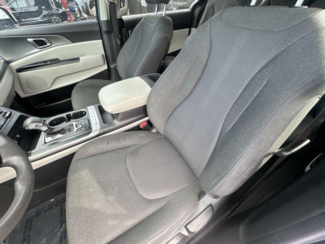 used 2022 Kia Carnival car, priced at $20,999