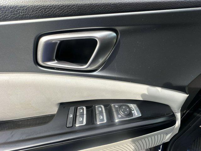 used 2022 Kia Carnival car, priced at $20,999
