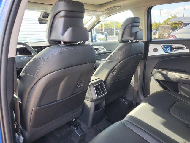 new 2026 Kia Sportage car, priced at $32,255
