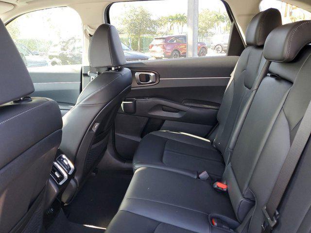 new 2025 Kia Sorento car, priced at $32,862