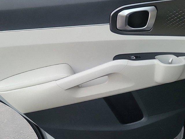new 2025 Kia Sorento car, priced at $35,350