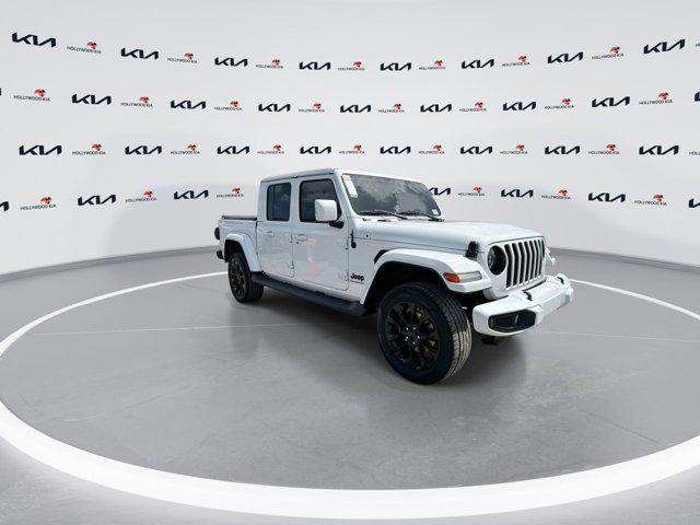 used 2023 Jeep Gladiator car, priced at $29,077
