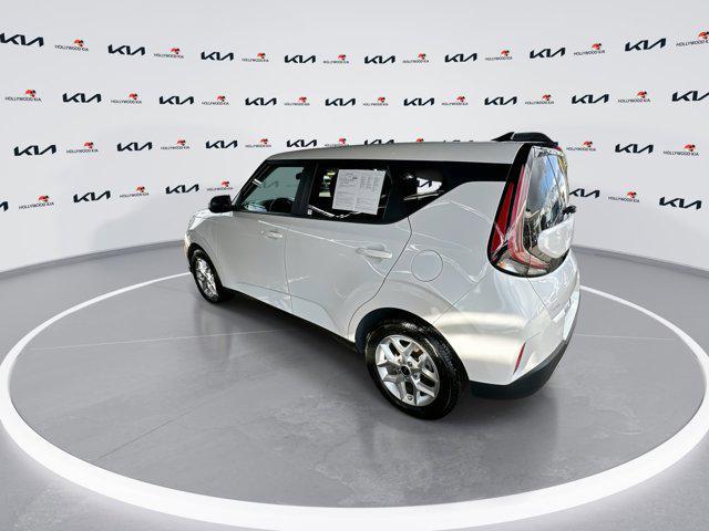 used 2024 Kia Soul car, priced at $17,288