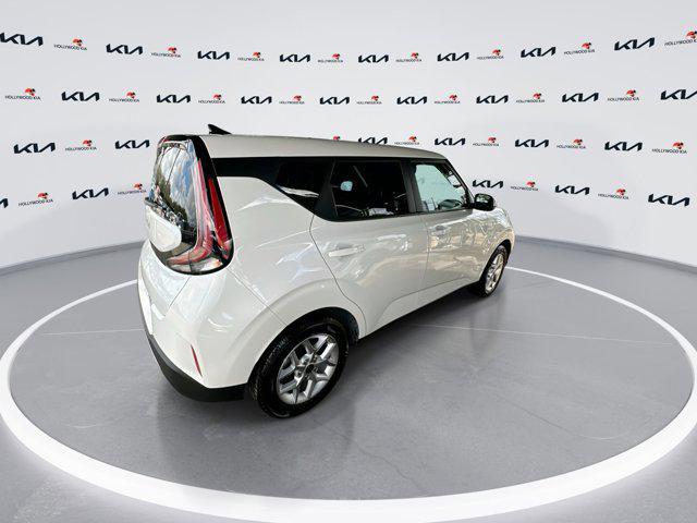 used 2024 Kia Soul car, priced at $17,288