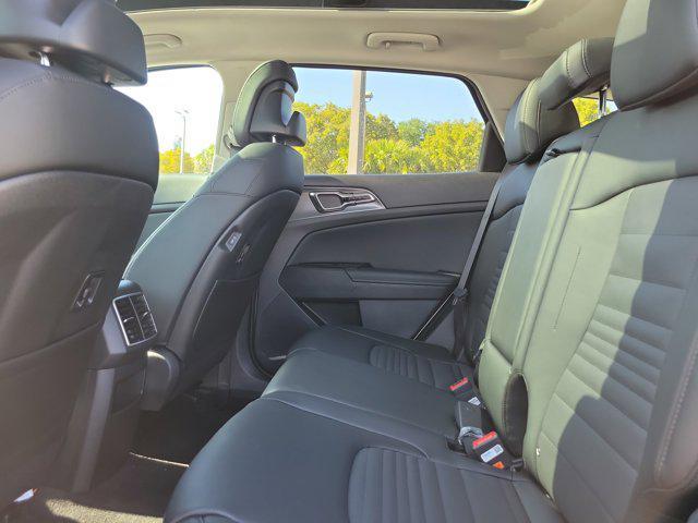 new 2025 Kia Sportage car, priced at $32,072
