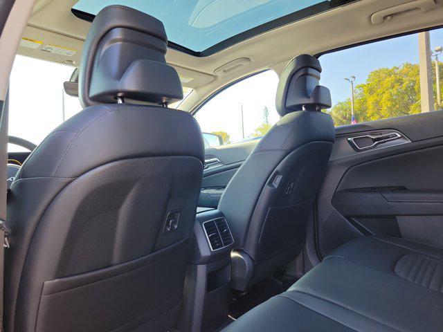 new 2025 Kia Sportage car, priced at $32,072