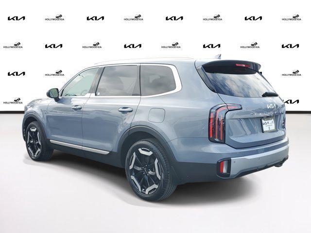 used 2023 Kia Telluride car, priced at $32,705