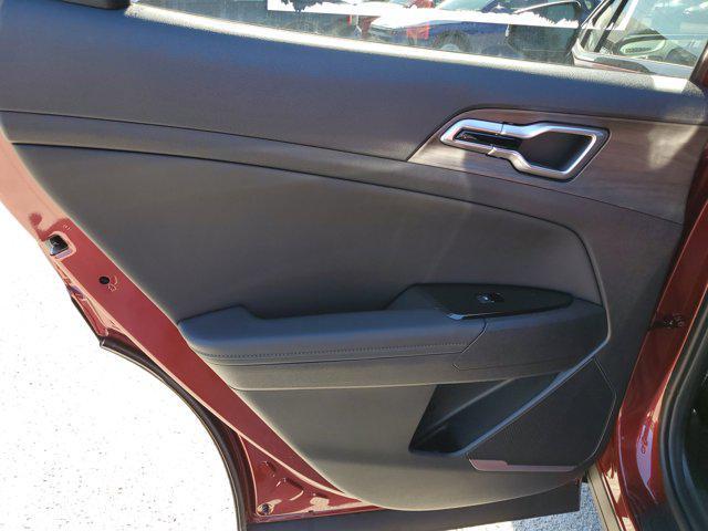 new 2025 Kia Sportage car, priced at $30,760