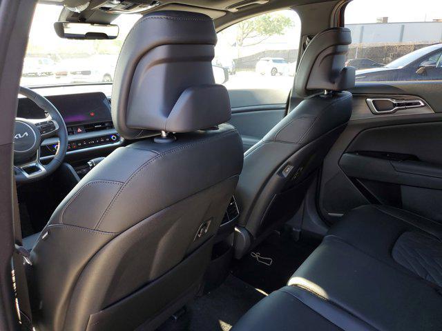 new 2025 Kia Sportage car, priced at $30,760