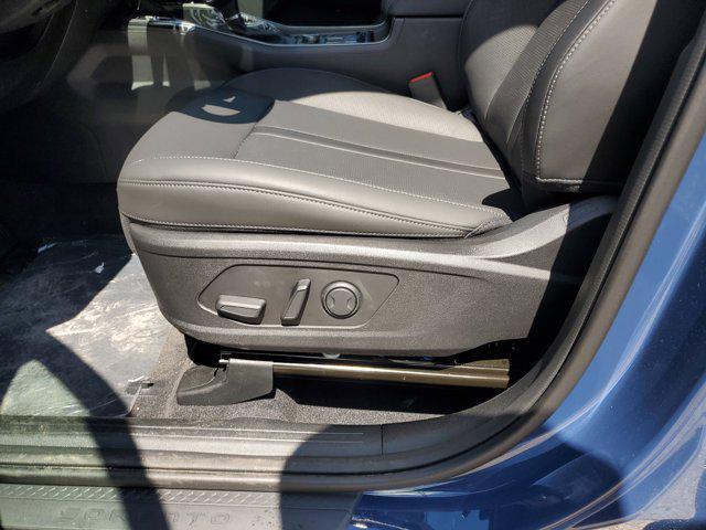 new 2025 Kia Sorento car, priced at $36,178