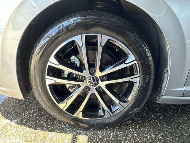 used 2024 Volkswagen Jetta car, priced at $14,499