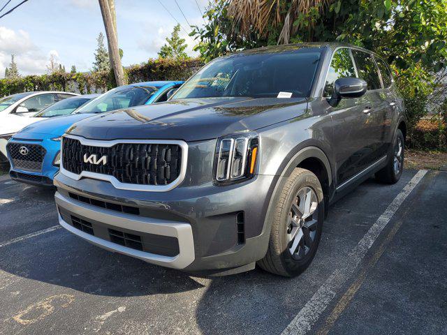 used 2023 Kia Telluride car, priced at $29,995