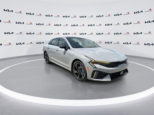 new 2025 Kia K5 car, priced at $29,894