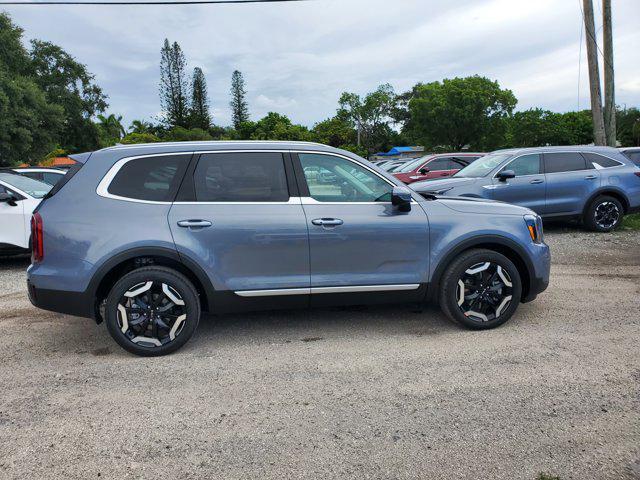 new 2025 Kia Telluride car, priced at $36,882