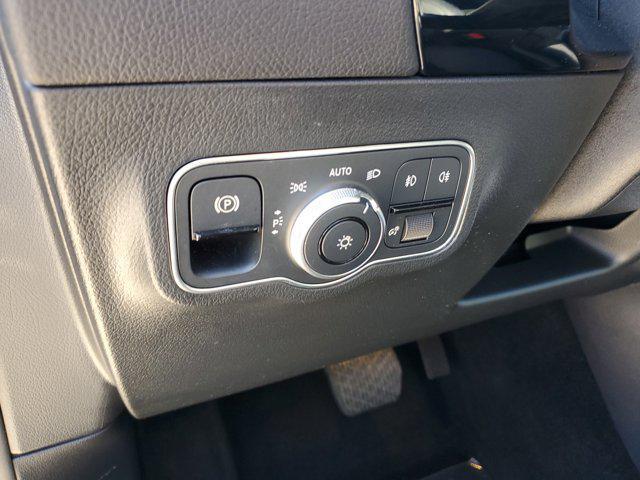 used 2022 Mercedes-Benz GLA 250 car, priced at $27,997