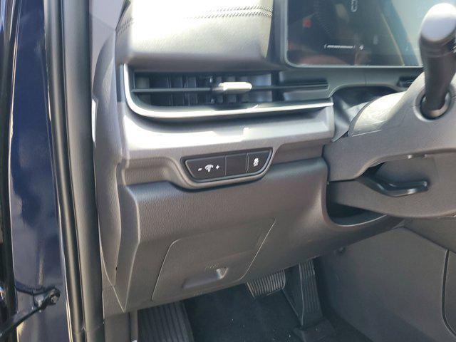 new 2025 Kia Carnival car, priced at $38,430