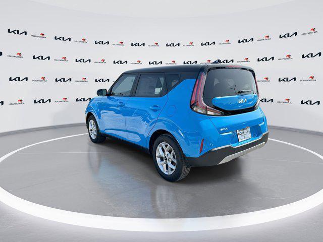 new 2025 Kia Soul car, priced at $23,593
