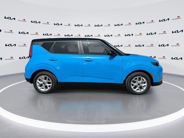 new 2025 Kia Soul car, priced at $23,593