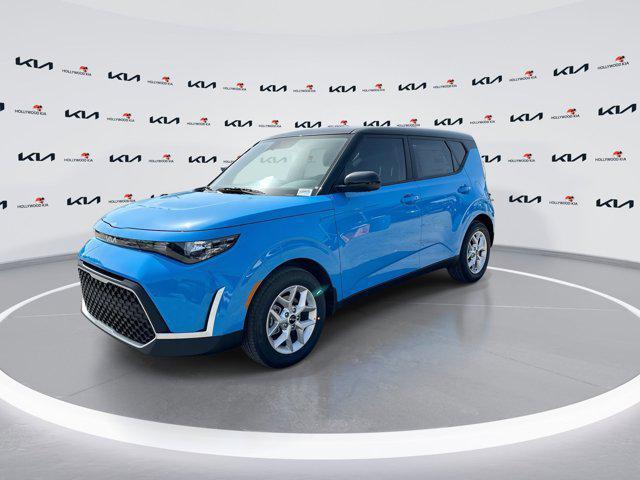 new 2025 Kia Soul car, priced at $23,593