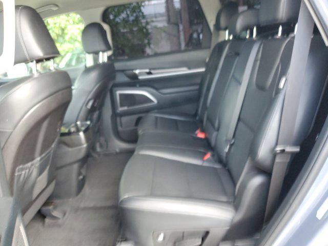 used 2024 Kia Telluride car, priced at $31,077