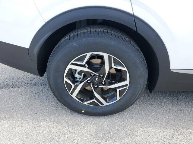 new 2025 Kia Sportage car, priced at $25,305