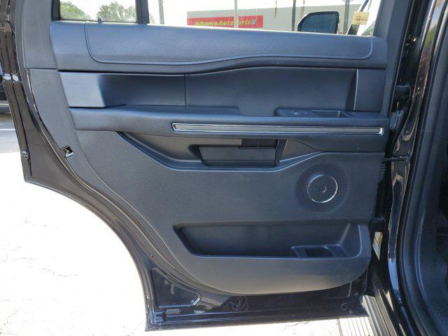 used 2022 Ford Expedition car, priced at $38,894