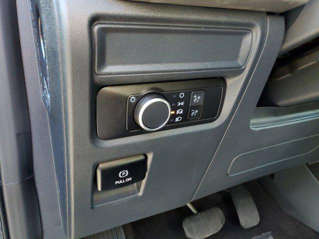 used 2022 Ford Expedition car, priced at $38,894
