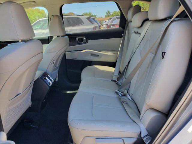 new 2025 Kia Sorento car, priced at $32,997