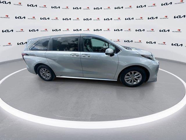used 2022 Toyota Sienna car, priced at $31,399