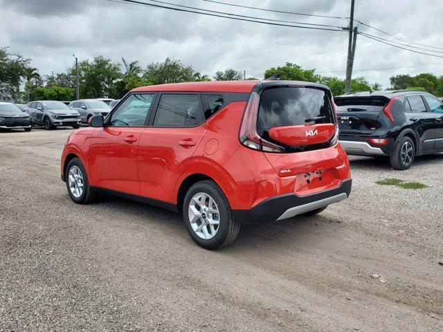 new 2025 Kia Soul car, priced at $20,004