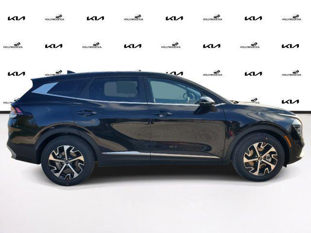 new 2025 Kia Sportage car, priced at $32,490