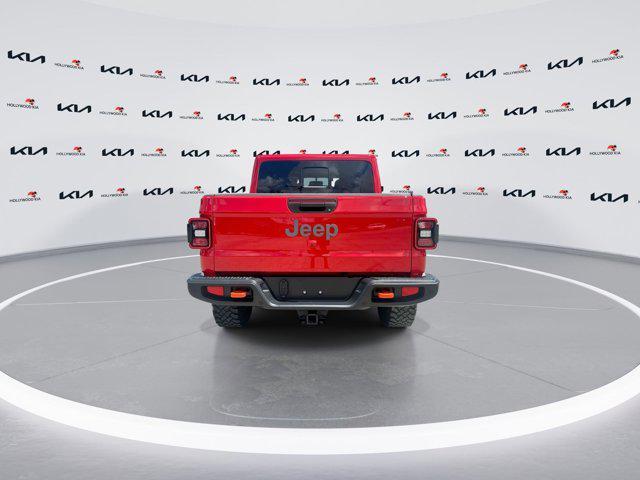 used 2021 Jeep Gladiator car, priced at $33,376