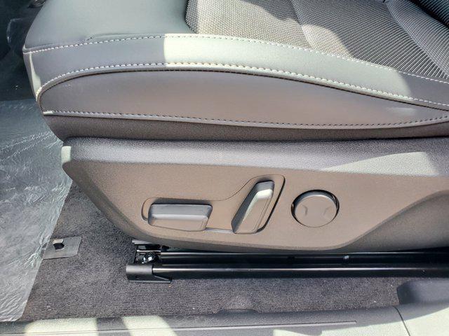 new 2025 Kia EV6 car, priced at $40,560