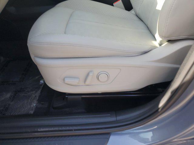 used 2024 Kia Sorento car, priced at $33,800