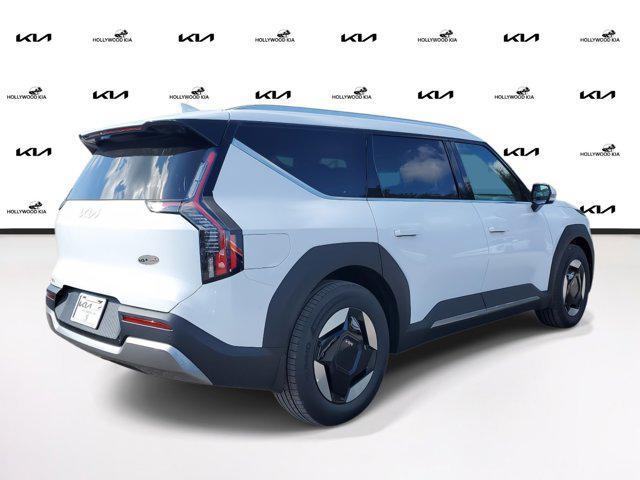 new 2025 Kia EV9 car, priced at $51,574