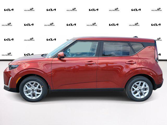 new 2025 Kia Soul car, priced at $20,004