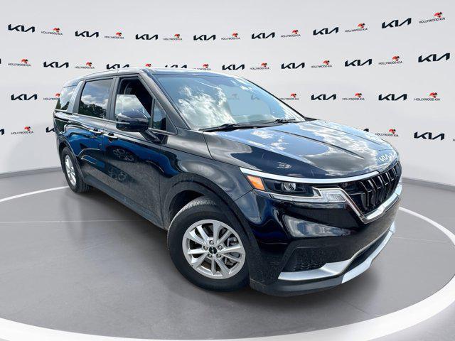used 2024 Kia Carnival car, priced at $29,799