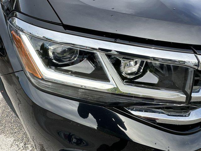 used 2020 Volkswagen Atlas Cross Sport car, priced at $23,299
