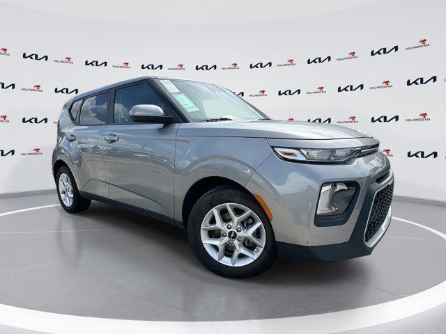 used 2022 Kia Soul car, priced at $15,516