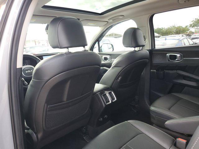 used 2022 Kia Sorento car, priced at $26,795