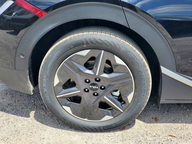 new 2025 Kia EV6 car, priced at $44,696