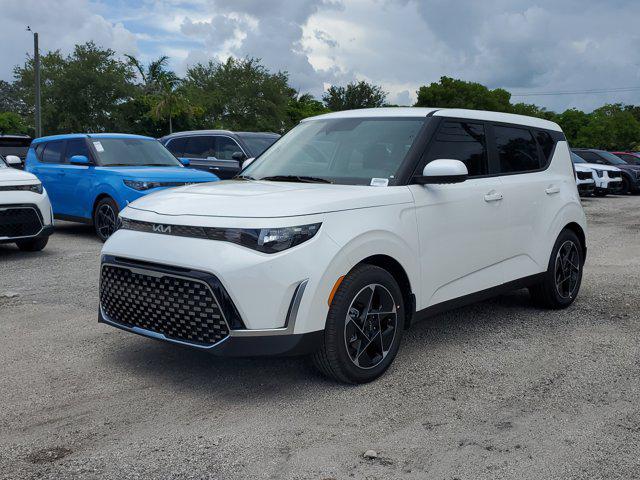 new 2025 Kia Soul car, priced at $25,483