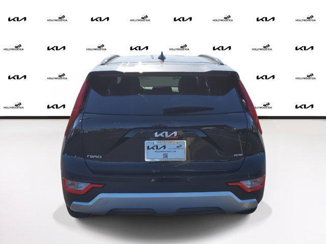 new 2025 Kia Niro car, priced at $28,012