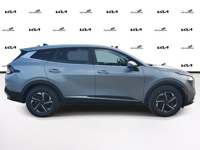 new 2025 Kia Sportage car, priced at $27,740