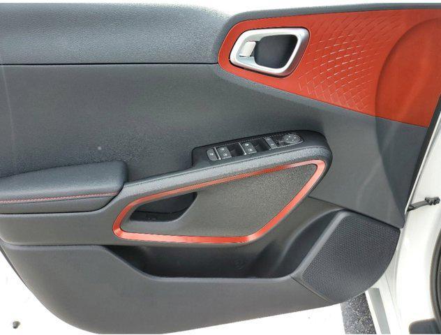 new 2025 Kia Soul car, priced at $27,184